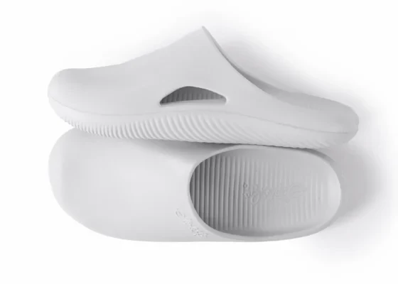 KIKZ Women’s Clog - Image 23